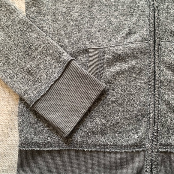 AEROPOSTALE➡️2/$9 3/$11⬅️Gray faux fur lined HOODIE (women’s M) Zip up front - Picture 3 of 8